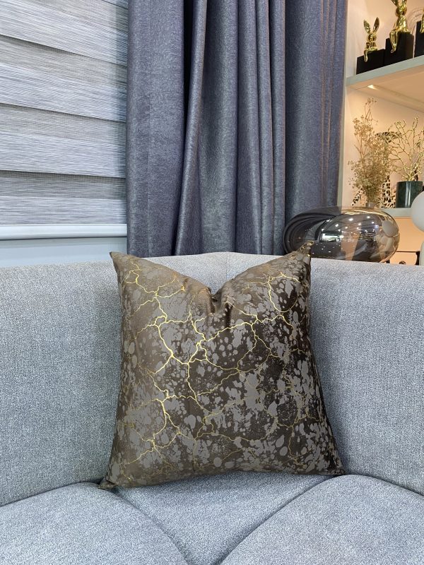 Brown golden Cracked Pillow