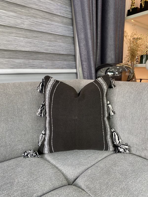 Black Luxe Pillow (Fringe)