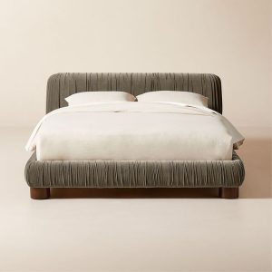 The Ophelia Bed